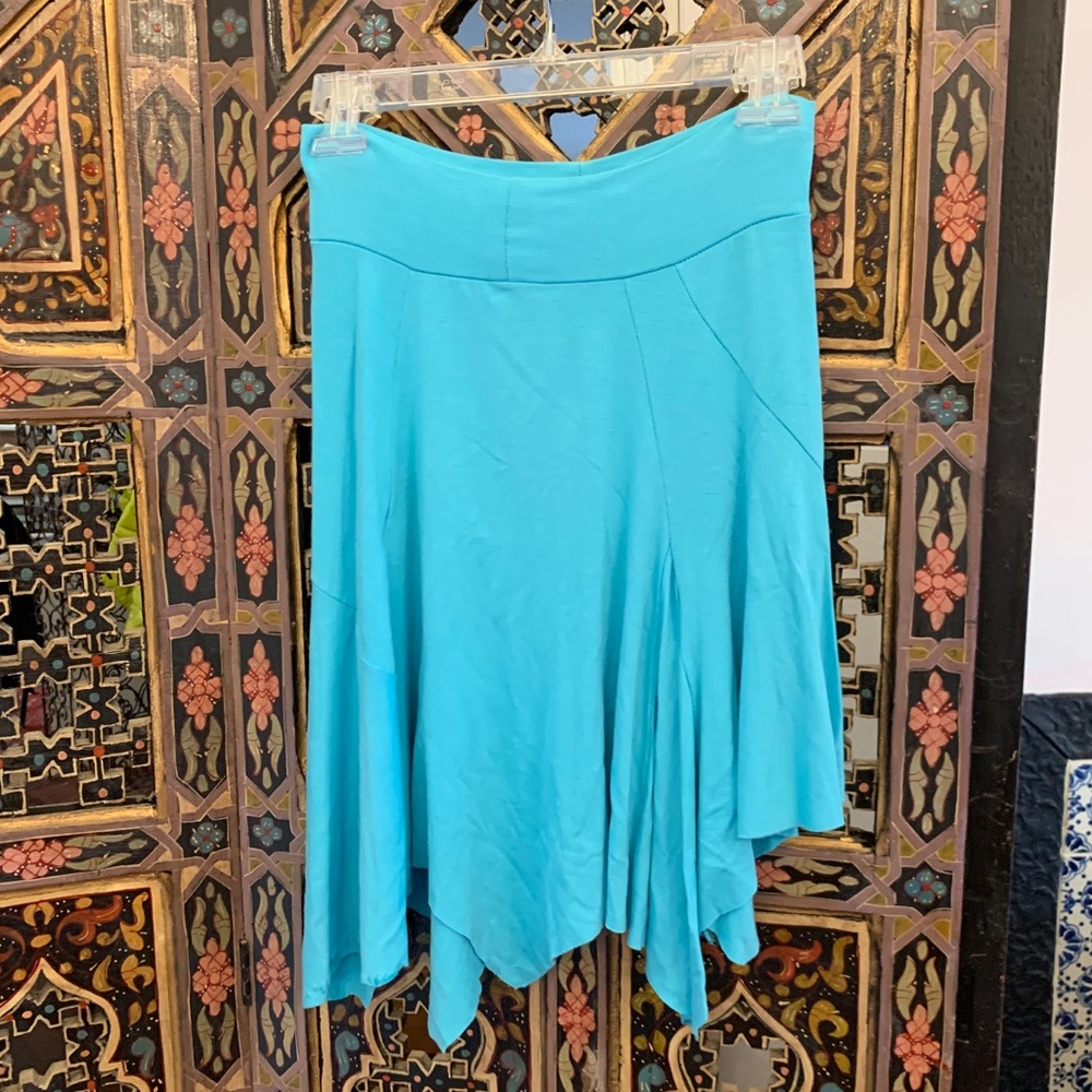 NWT flirty spring skirts from France 💃🏻🌺